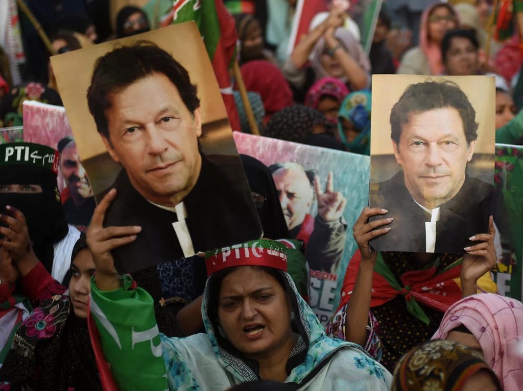 Pakistan's Election Commission Issues Non-Bailable Arrest Warrant for Imran Khan