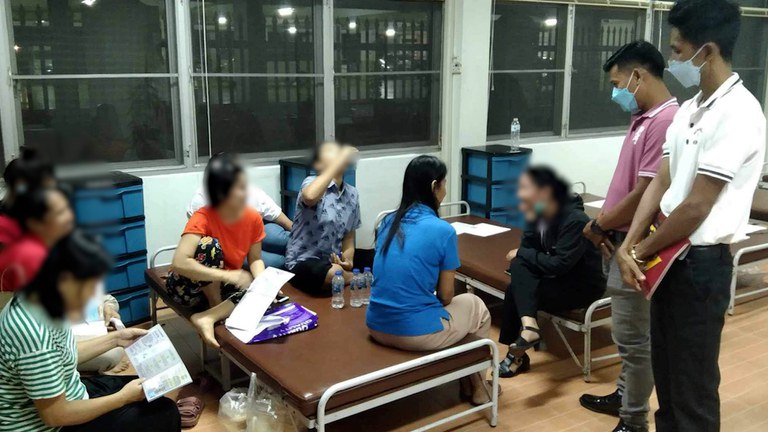 Bangkok Textile Manufacturing unit Raided Upcoming Enslavement 10 Myanmar Staff